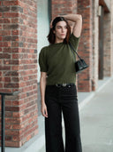 Women's short sleeve cashmere tee in Bay Leaf