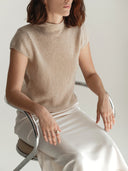 Women's short sleeve cashmere tee in Beige