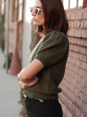 Women's short sleeve cashmere tee in Bay Leaf