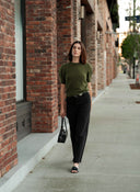 Women's short sleeve cashmere tee in Bay Leaf
