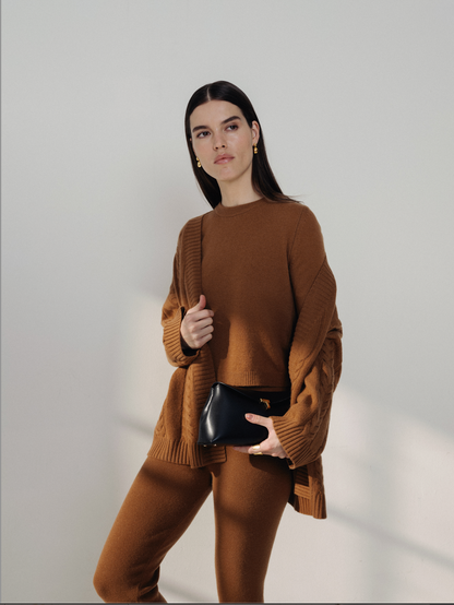 CELINA SHORT SLEEVE CREWNECK CARAMEL