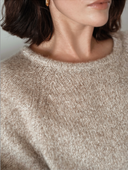 Shop women's oversized cashmere sweater in Earth Brown
