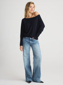 MIMI Off-the-shoulder Sweater