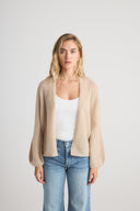 Women's oversized cashmere no button/open cardigan in Sand