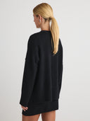 Women's Oversized Cashmere Crewneck Top: Luxury Softness & Timeless Fit in Black | Side View