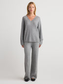 Women's V Neck Cashmere Long Sleeve Sweater in Gray I Front View